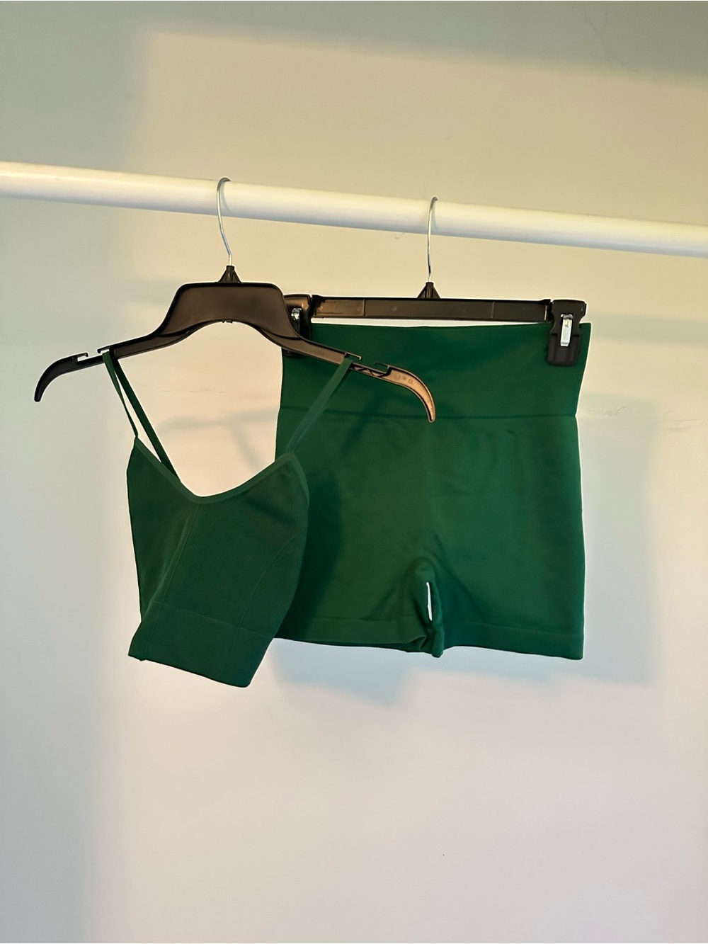 Women’s High-Waist Green Active Shorts Two Piece Set